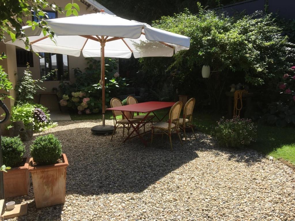 Cote Jardin, Chambres D'Hotes B&B Le Pont-de-Beauvoisin Ngoại thất bức ảnh